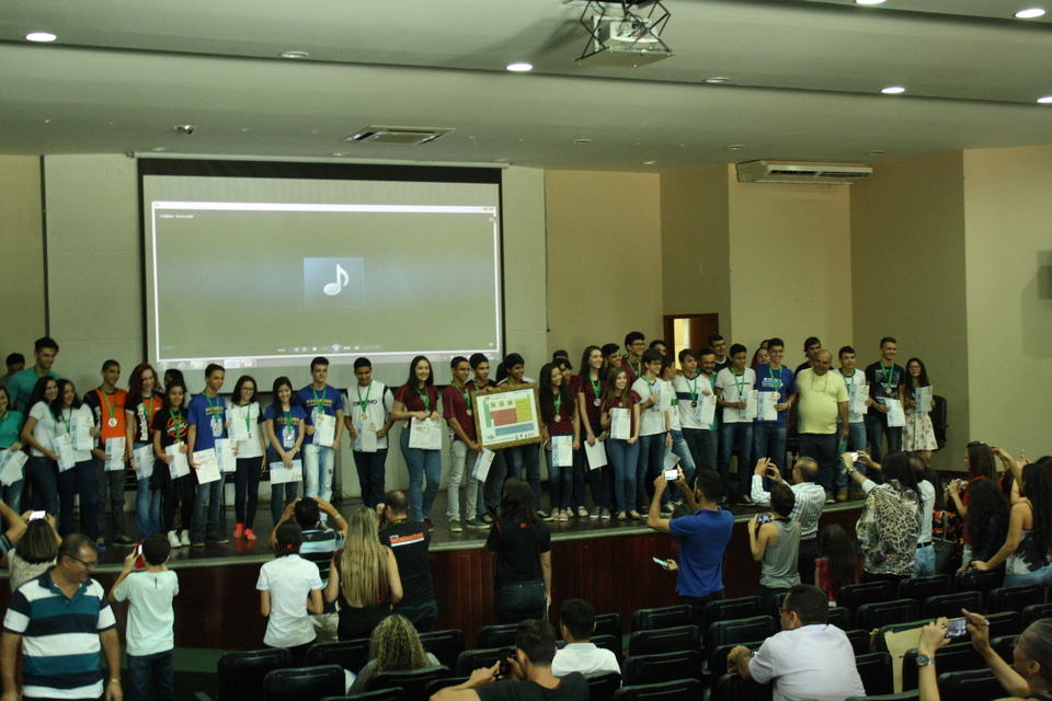 Evento premia destaques nas Olimpíadas de Química 2016